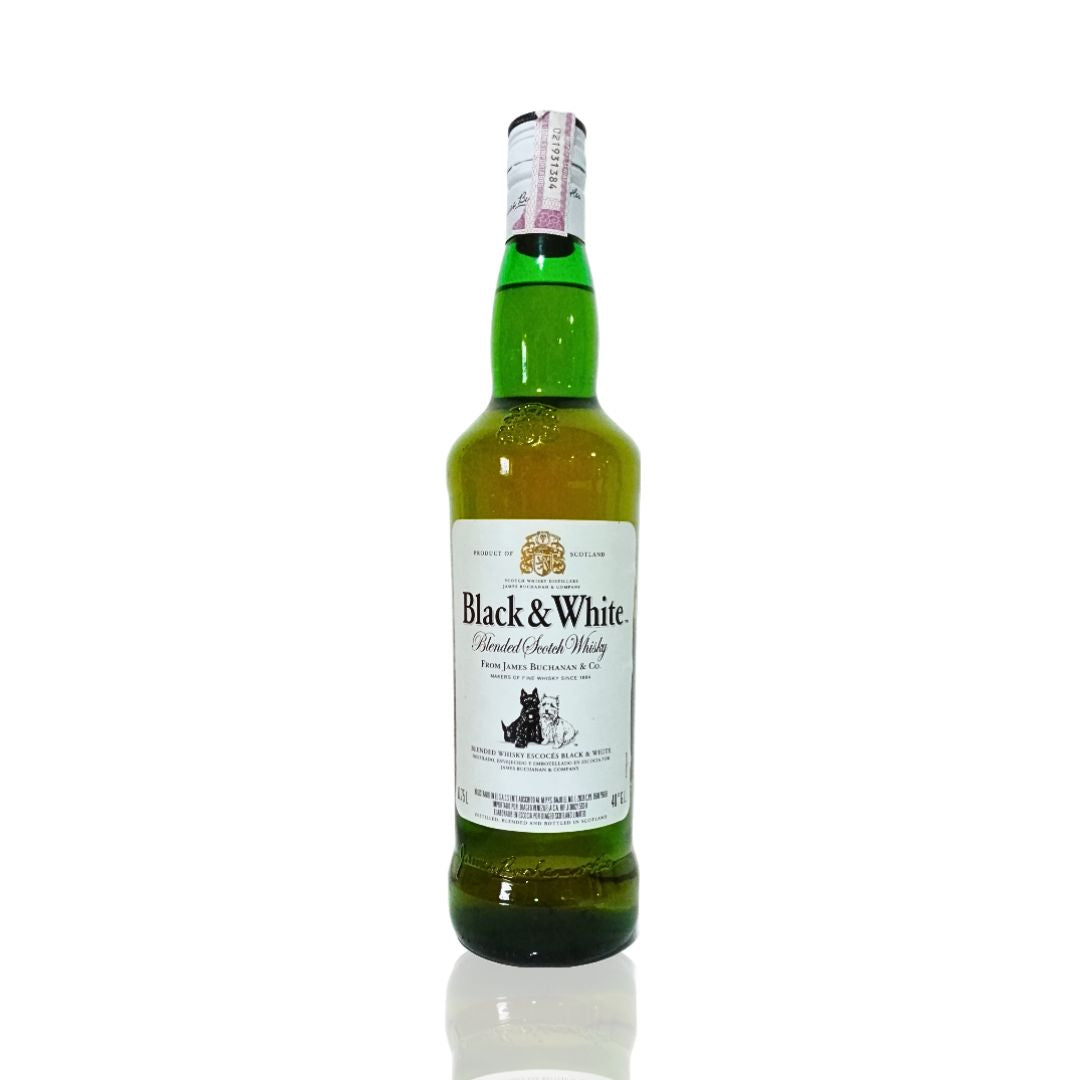 Black & White - Blended Scotch Whisky 0,75L